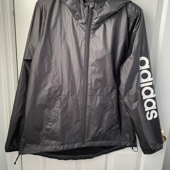 Adidas women’s windbreaker jacket black - Picture 6 of 7